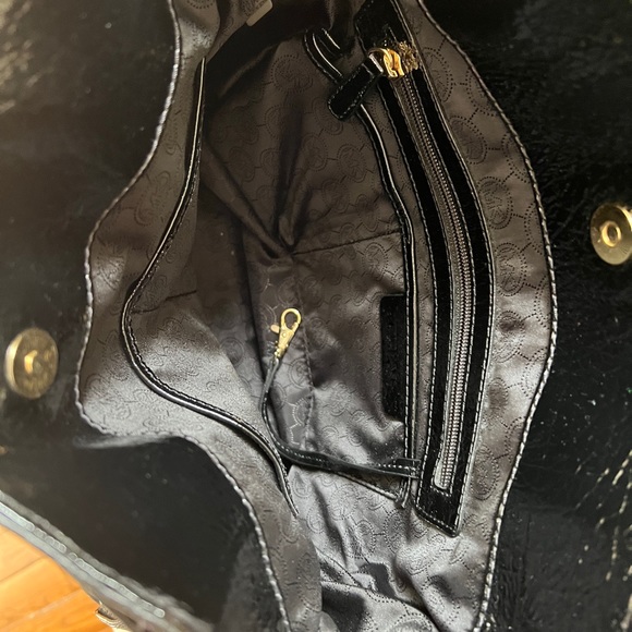 Michael Kors Patent Leather Hamilton large - Picture 7 of 14